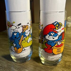 Vtg. 1983 SMURFS Drinking Glasses Papa & Harmony Smurf Wallace Berrie & Co